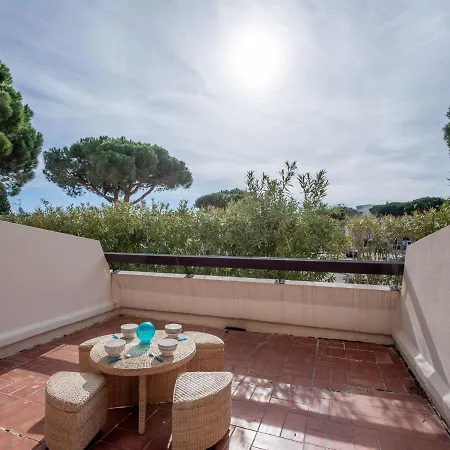 Le Meridien By Interhome